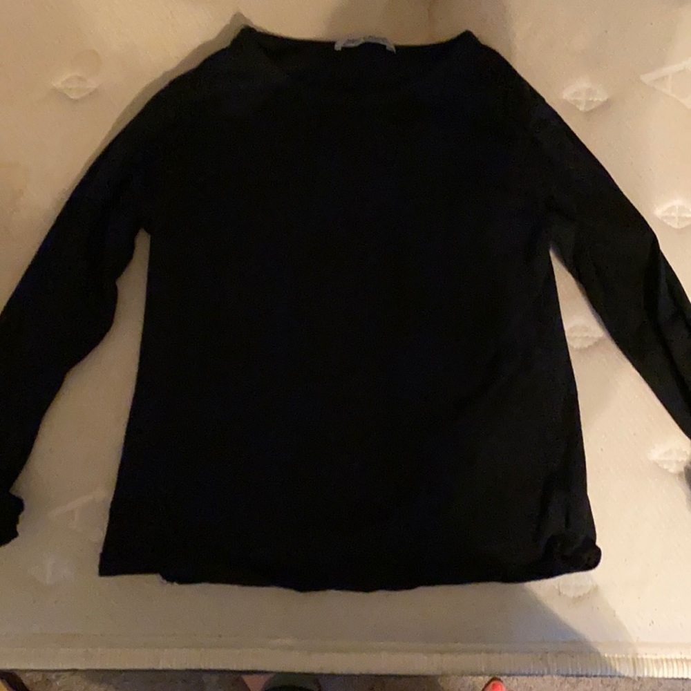 Girls black icing tshirt